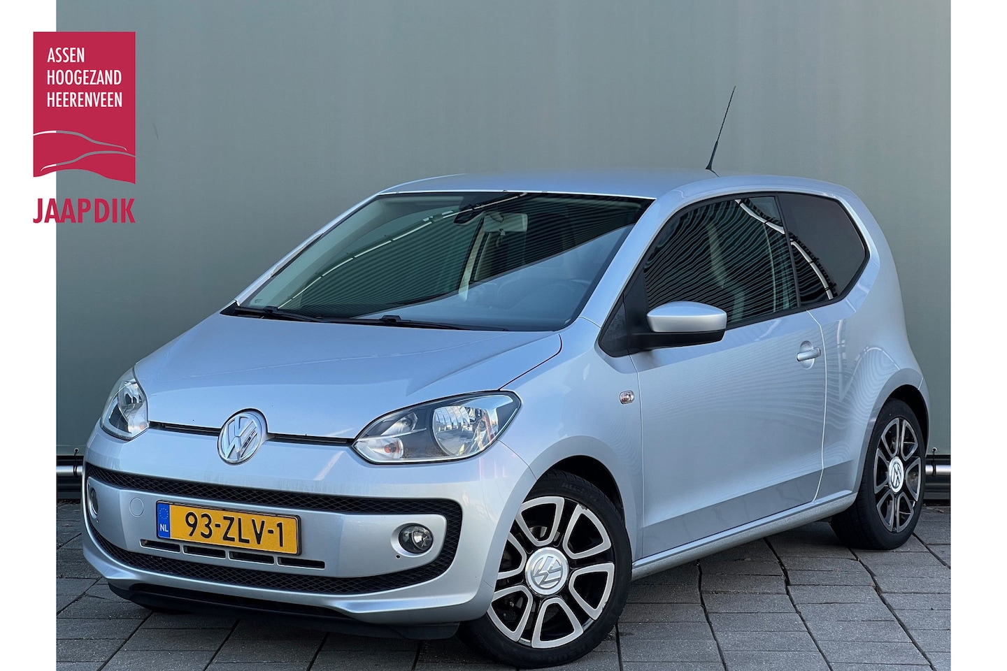 Volkswagen Up! - BWJ 2013 | 1.0 60PK high up! | NAVI | AIRCO | CRUISE | LICHTMETAAL | PDC | PRIVACY GLASS | - AutoWereld.nl