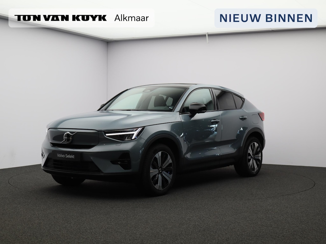 Volvo C40 - Recharge Ultimate 69 kWh / Trekhaak / Wamtepomp / 360 camera / Privacy glass / Stoel+stuur - AutoWereld.nl