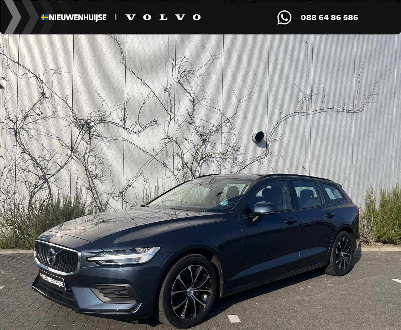 Volvo V60 - 2.0 B3 Essential Edition | Cruise Control | Navigatie | Apple CarPlay & Android Auto | Par - AutoWereld.nl