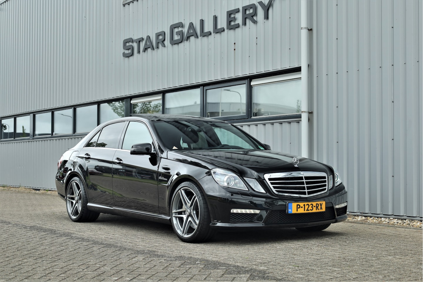 Mercedes-Benz E-klasse - E 63 AMG 122725km - AutoWereld.nl