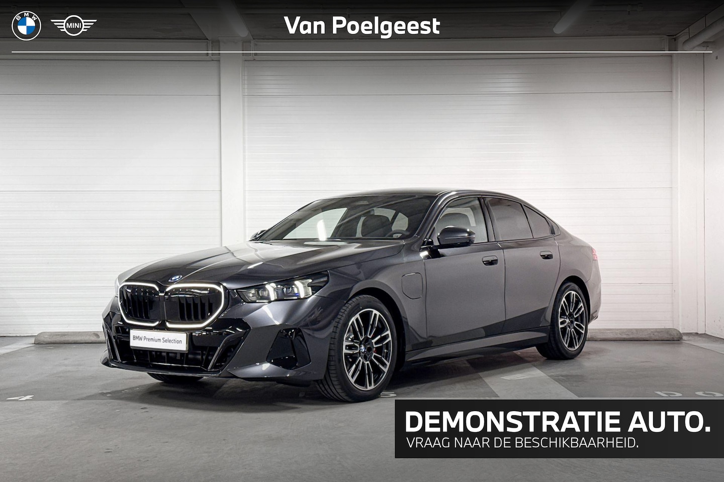 BMW 5-serie - Sedan 530e | M-Sport Pro | Travel Pack | Innovation Pack | Comfort Pack | Driving Assistan - AutoWereld.nl