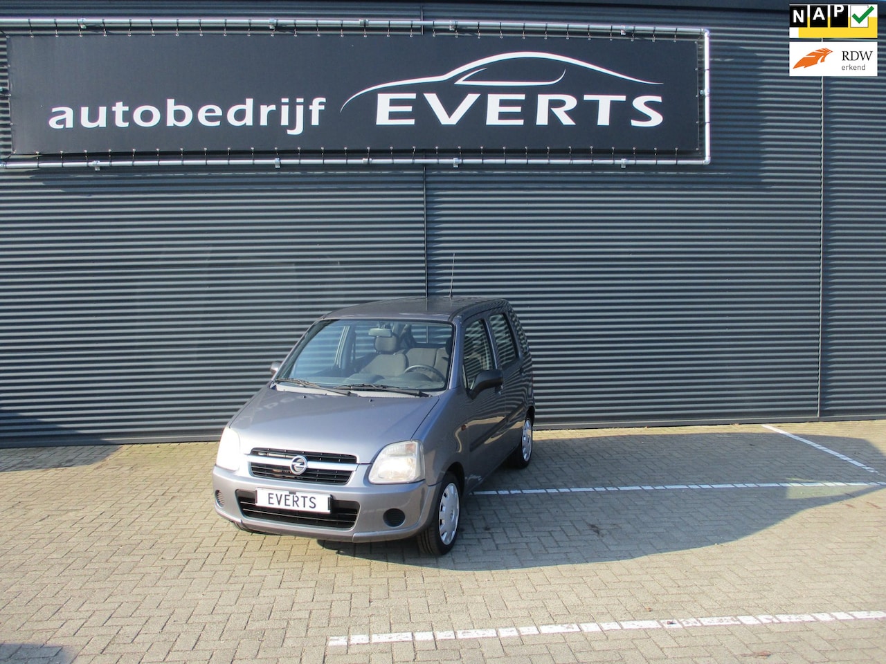 Opel Agila - 1.2-16V Essentia Apk 29-03-2027 zeer mooie en goed onderhouden auto scherpe meeneem prijs - AutoWereld.nl