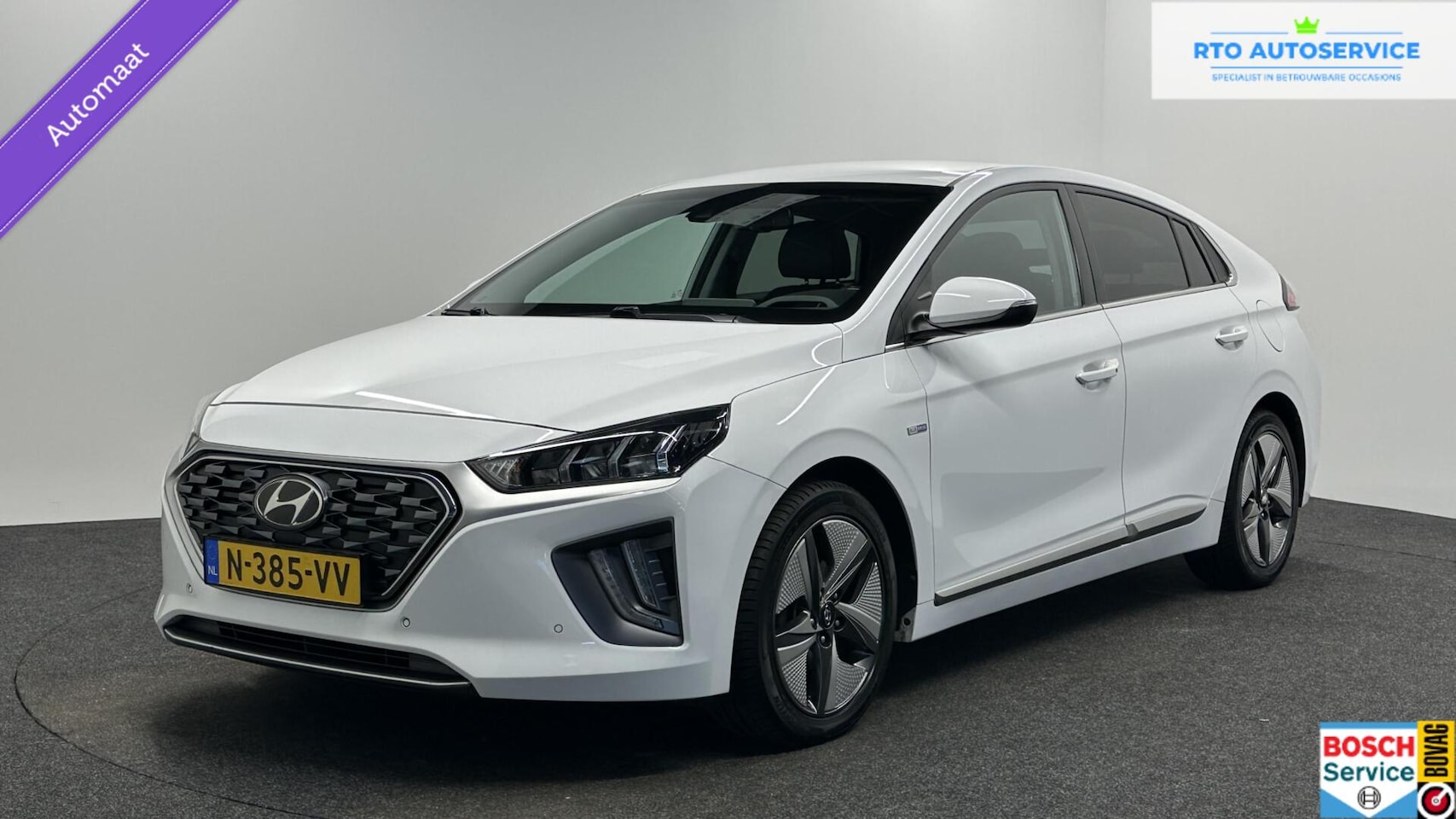 Hyundai IONIQ - 1.6 GDi Premium CAMERA CARPLAY NAVI ECC CRUISE. - AutoWereld.nl