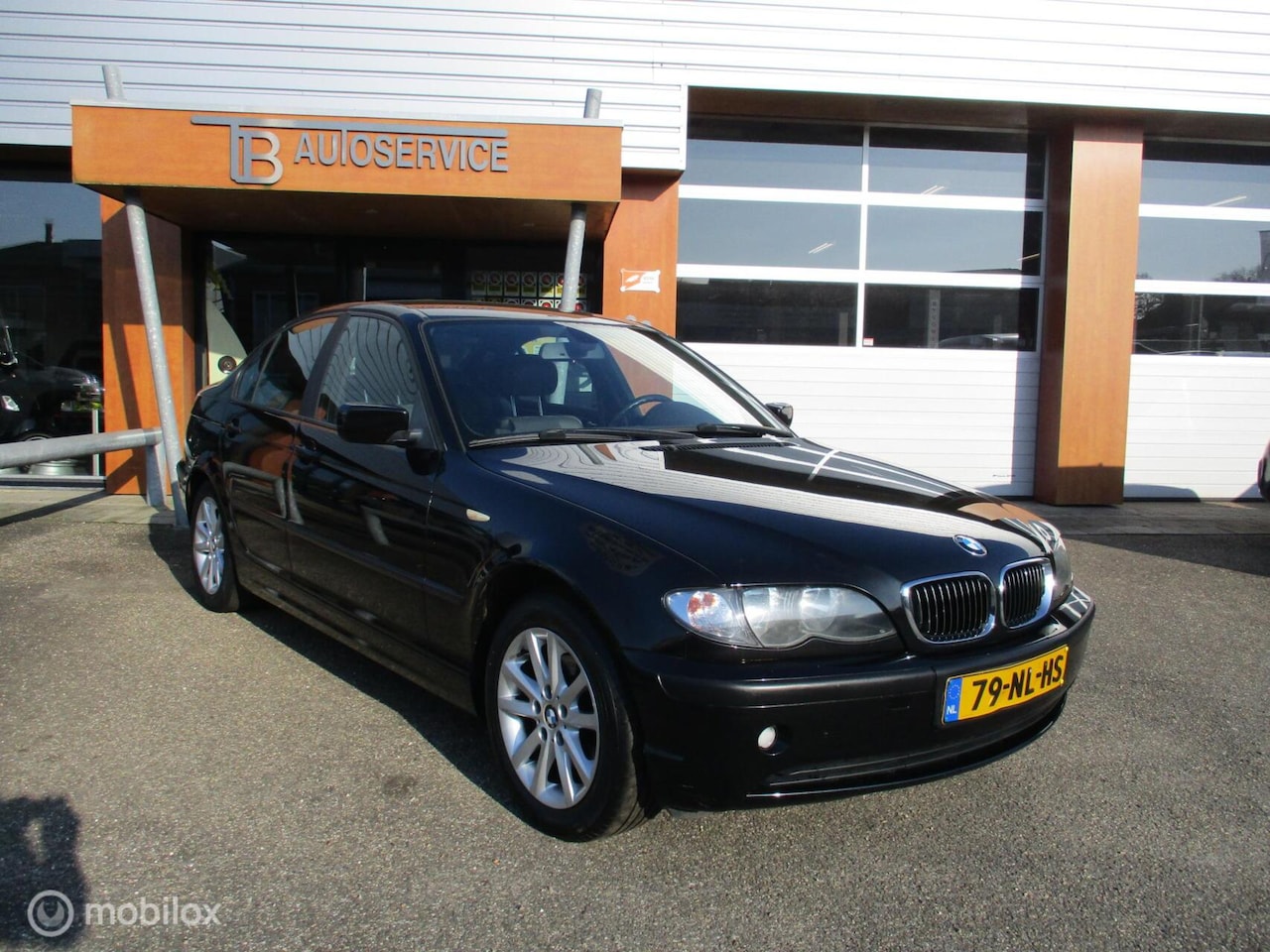 BMW 3-serie - 316i Lifestyle Executive 316i Lifestyle Executive - AutoWereld.nl