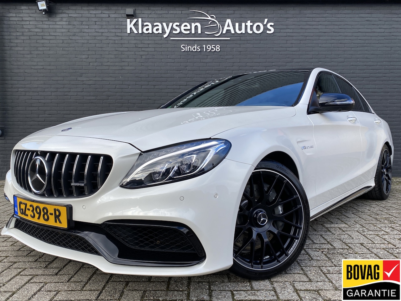 Mercedes-Benz C-klasse - C63 AMG V8 476 pk AUT. | NL auto | panoramadak | leder interieur | apple carplay | head up - AutoWereld.nl