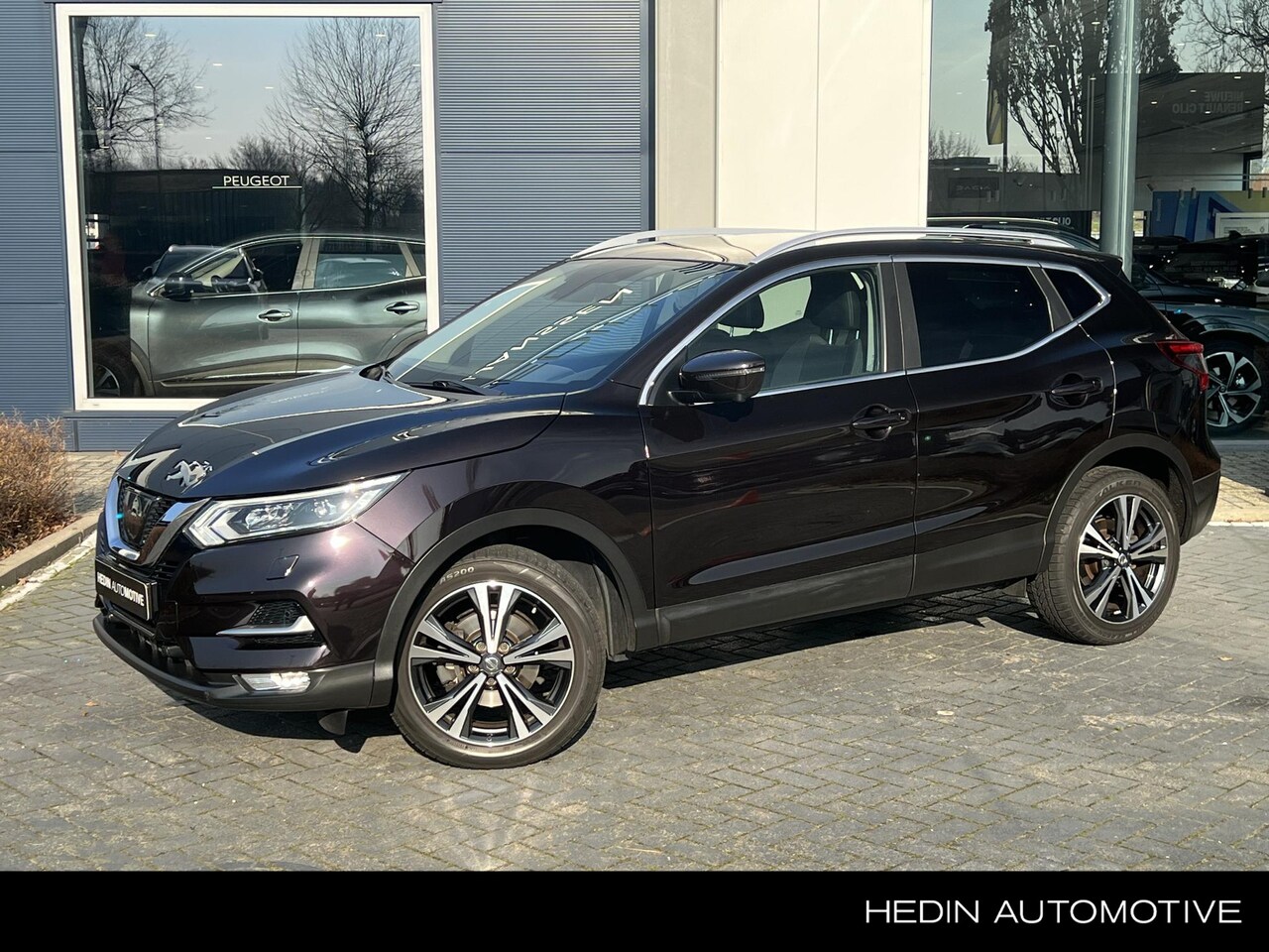Nissan Qashqai - 1.2 N-Connecta Automaat | Pano | Clima | Trekhaak | - AutoWereld.nl