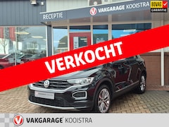 Volkswagen T-Roc - 1.5 TSI 150PK|Navi|ACC|DSG|Trekhaak|Virtual cockpit
