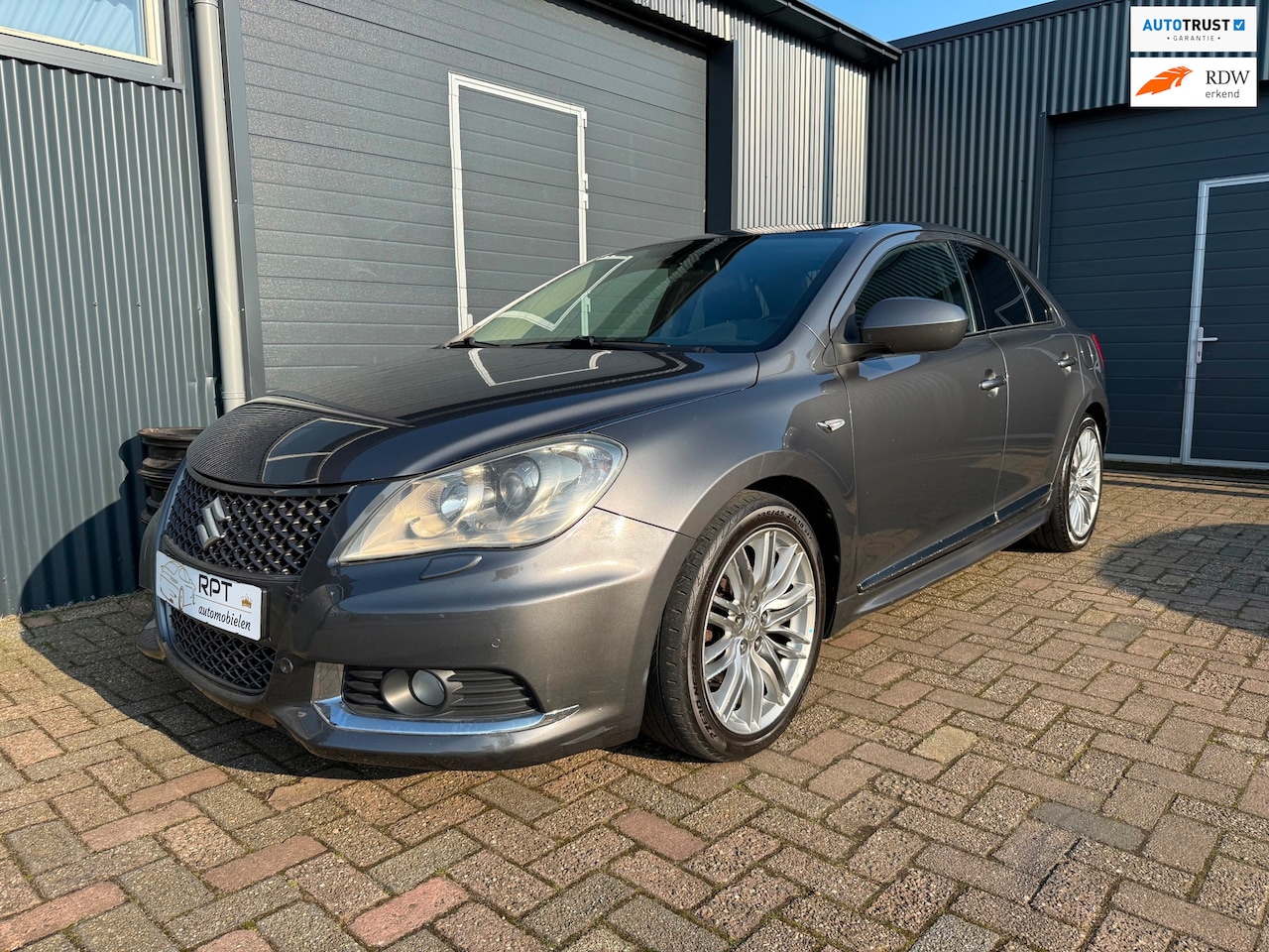Suzuki Kizashi - 2.4 Sport 2.4 Sport - AutoWereld.nl