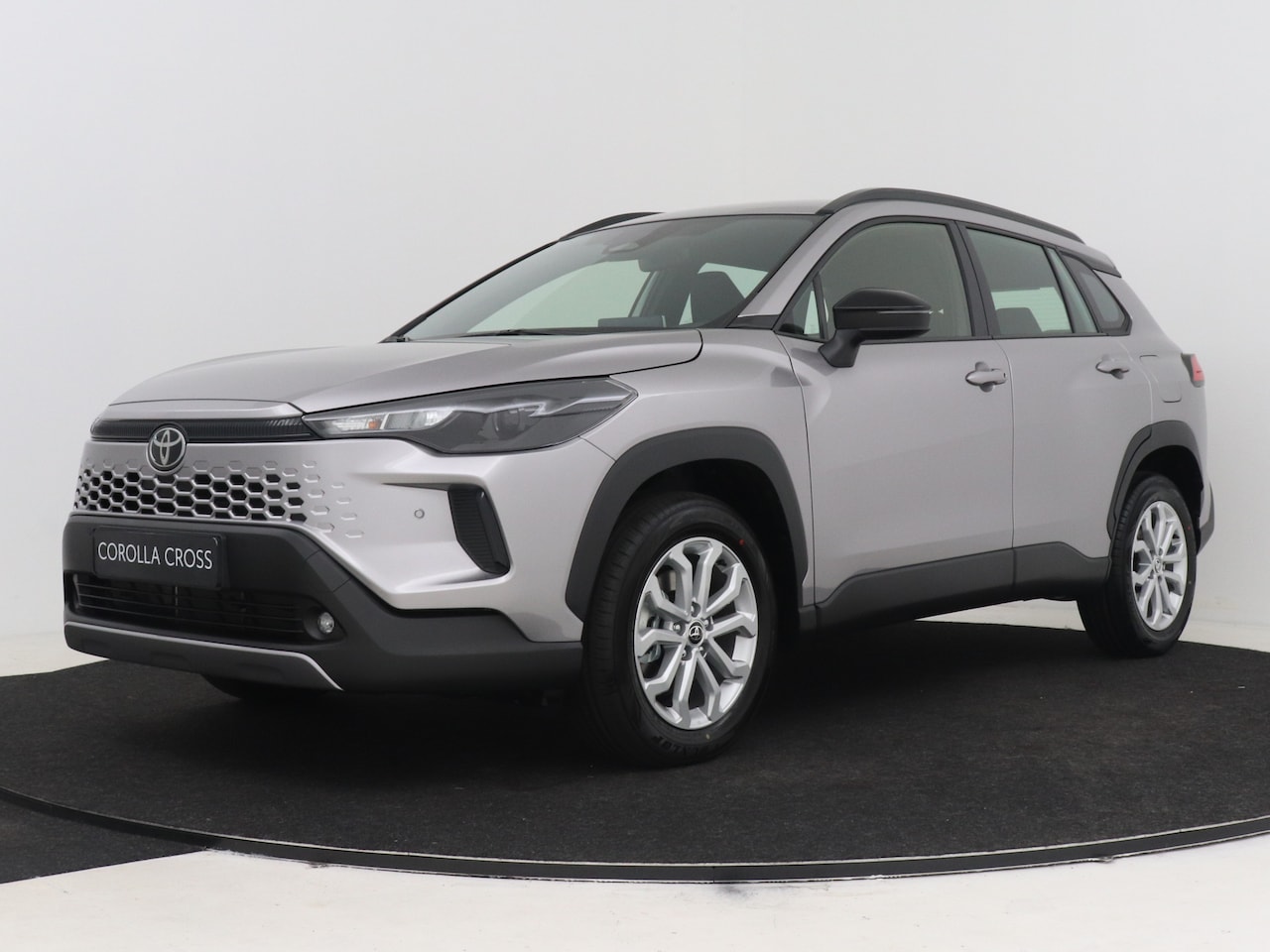 Toyota Corolla Cross - Hybrid 140 Active Safety Pack | Blind Spot | Parkeersensoren - AutoWereld.nl