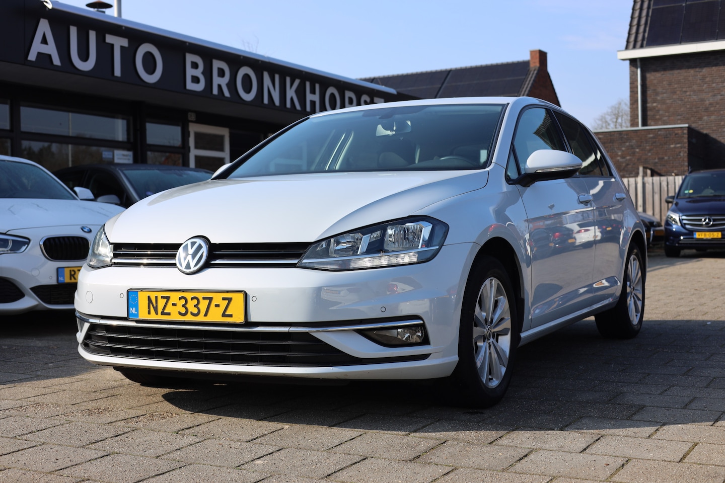 Volkswagen Golf - 1.0 TSI NAVI | CARPLAY | ACC | ECC | LED - AutoWereld.nl