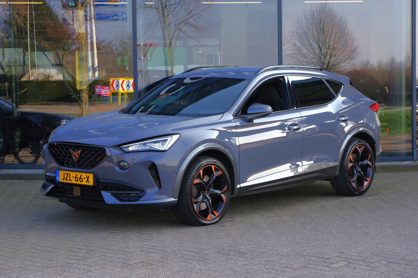 CUPRA Formentor - 1.4 e-Hybrid VZ Copper Edition 1.4 e-Hybrid VZ 245 PK Copper Edition, Adap. Cruise Control, Camera, Carplay - AutoWereld.nl