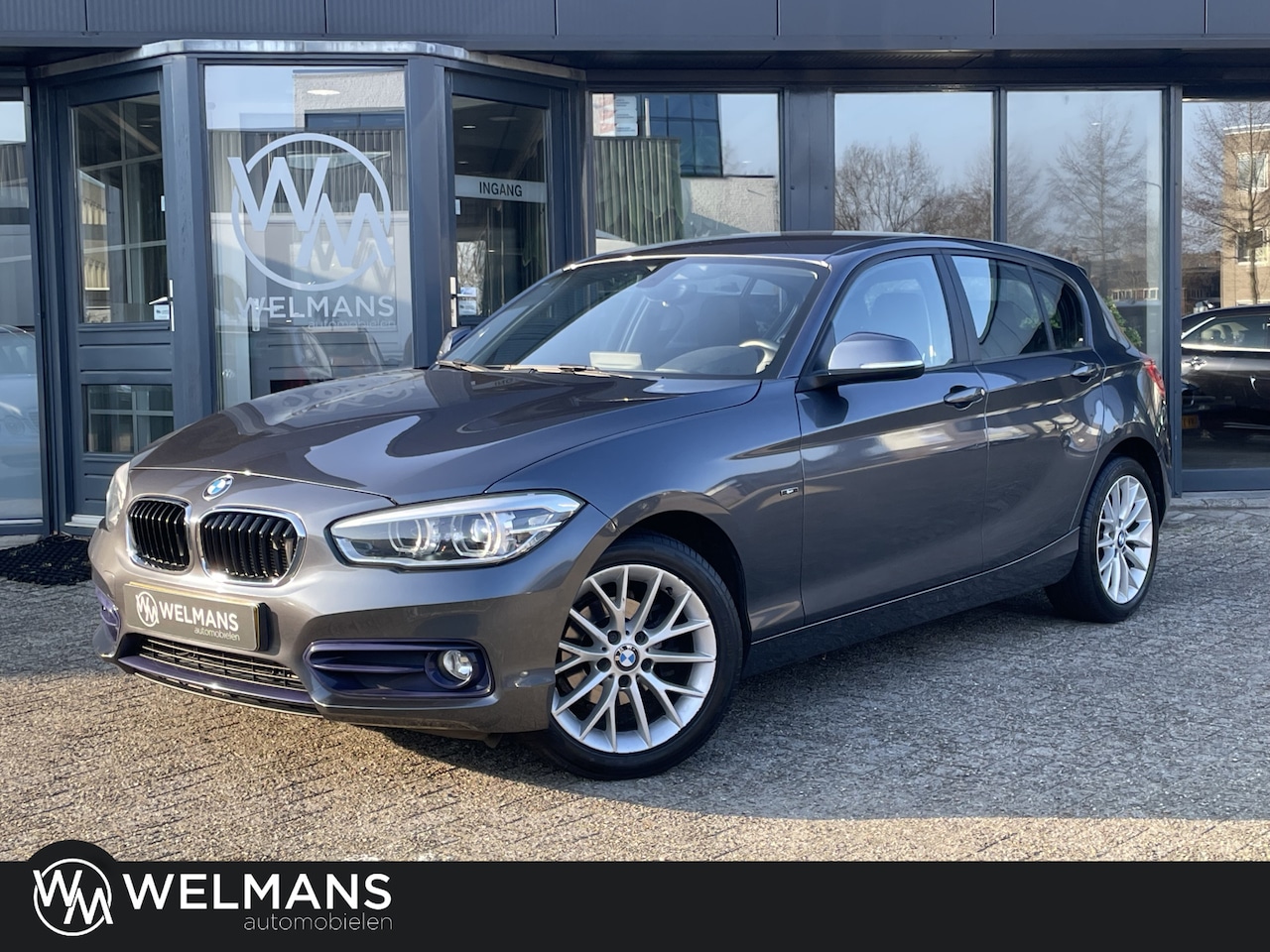 BMW 1-serie - 118i Sport Automaat | Sportstoelen | Navi groot | Orig NL - AutoWereld.nl
