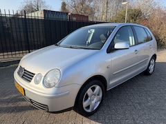 Volkswagen Polo - 1.4-16V Automaat 5 Drs Highline Climatronic