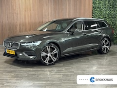 Volvo V60 - T6 AWD Recharge Inscription | Pine Grey | Trekhaak | Schuifdak | All Season banden | Stoel
