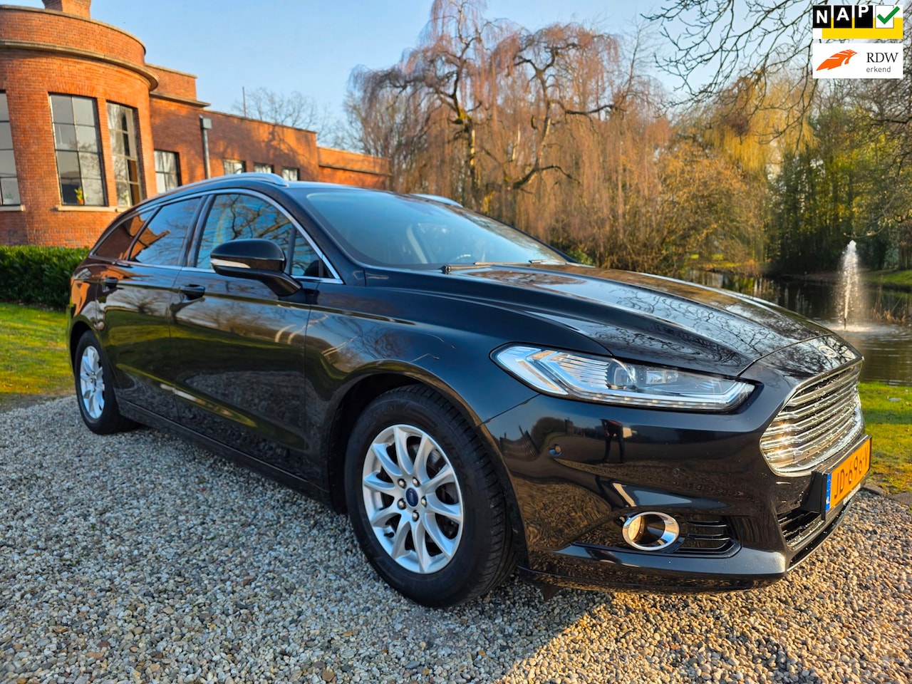 Ford Mondeo Wagon - 1.5 Titanium NAVI/cruise/AIRCO - AutoWereld.nl