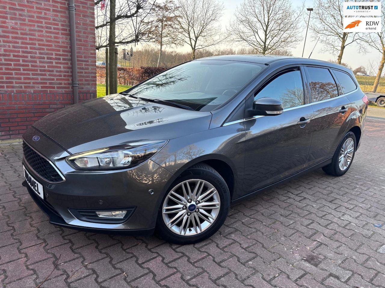 Ford Focus Wagon - 1.0 EcoBoost Titanium Business 1.0 EcoBoost Titanium Business - AutoWereld.nl
