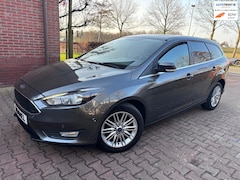 Ford Focus Wagon - 1.0 EcoBoost Titanium Business