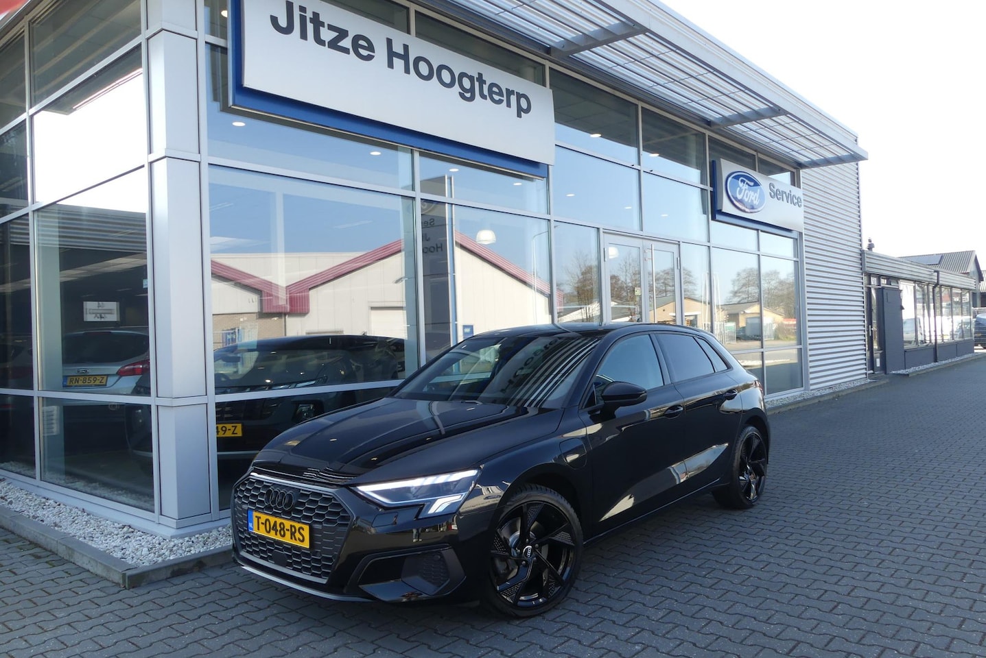 Audi A3 Sportback - 40 TFSI e Edition TREKHAAK AFNEEMBAAR (1.400KG), CRUISE, CLIMA, NAVI, APPLE CARPLAY/ANDROI - AutoWereld.nl