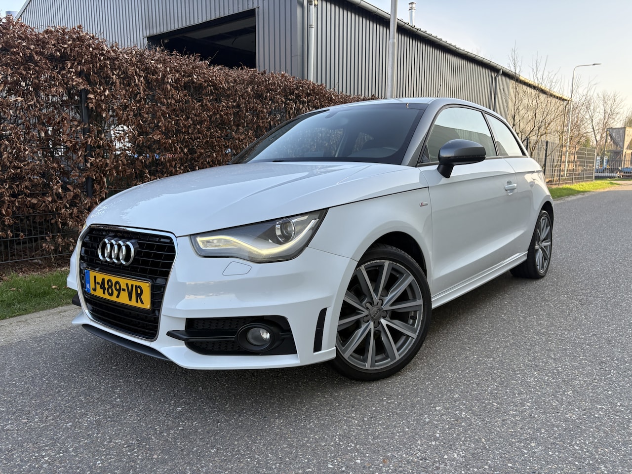 Audi A1 - 1.2 TFSI S edition / NAVI / AIRCO / STOELVERWARMING - AutoWereld.nl
