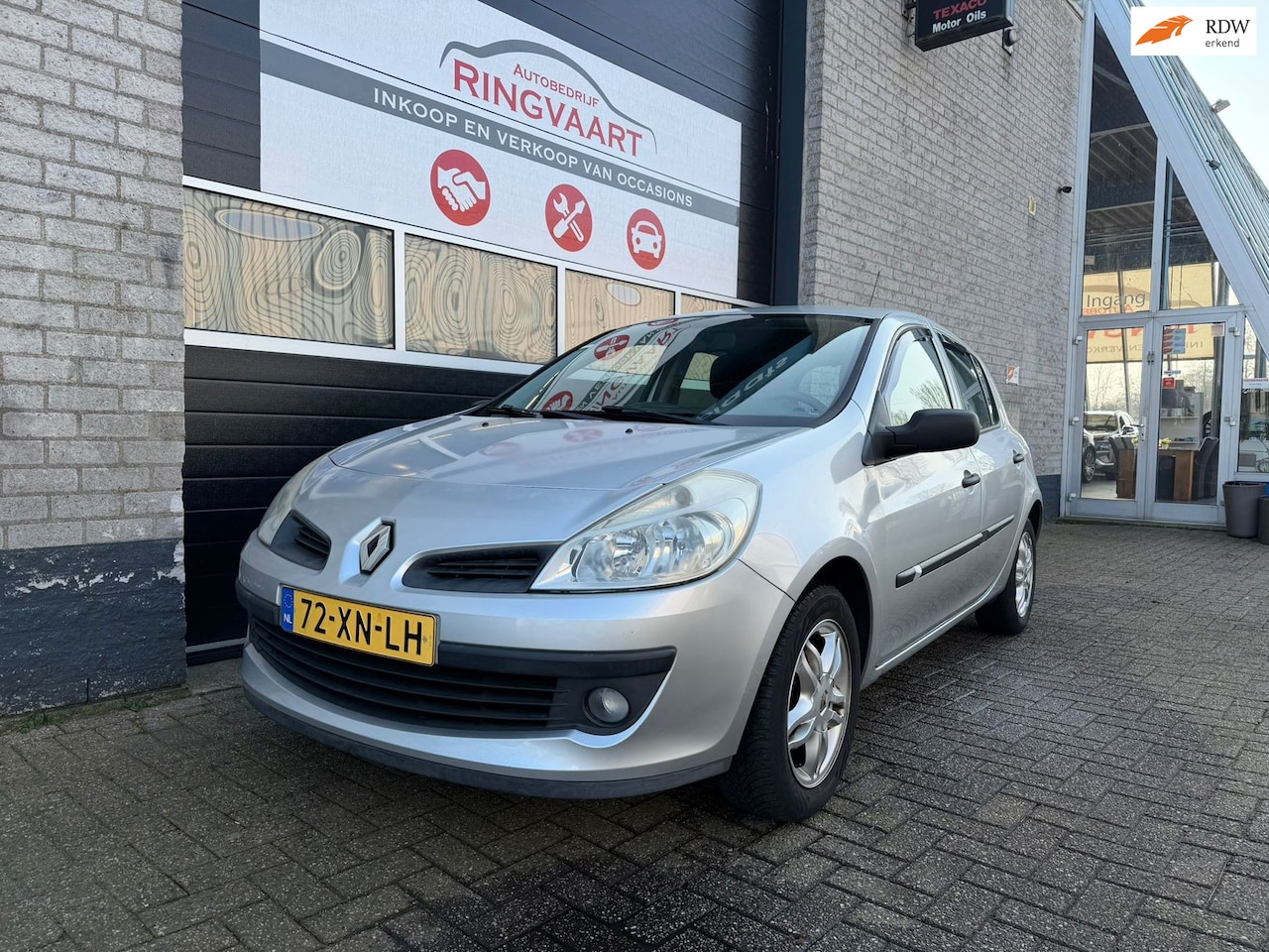 Renault Clio - 1.2 TCE Business Line 1 JAAR APK - AutoWereld.nl