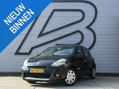 Renault Clio - 1.2 Collection 2e Eigenaar|Airco|Cruise|Trekhaak|Goed Onderhouden|APK tot 02-2027
