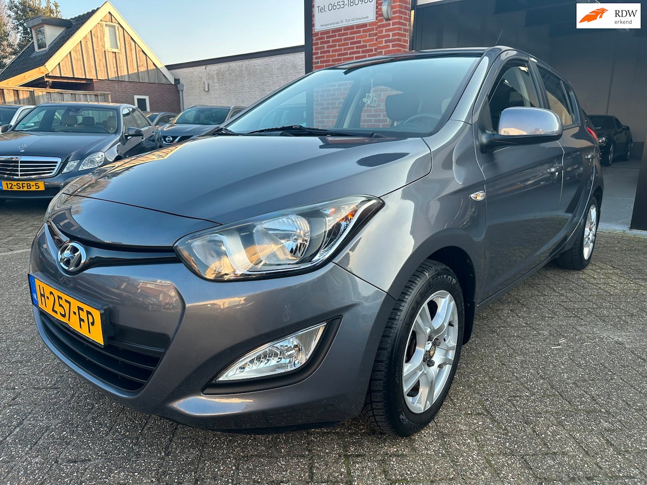 Hyundai i20 - 1.2i Business Edition AIRCO-CENTRAAL - AutoWereld.nl