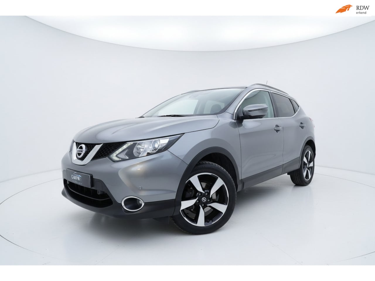 Nissan Qashqai - 1.2 Business Edition PANO 360 CAMERA KEYLESS - AutoWereld.nl