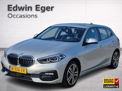 BMW 1-serie - 118i Business Edition | Sportline | Panoramadak | M sport stuur | Sportstoelen