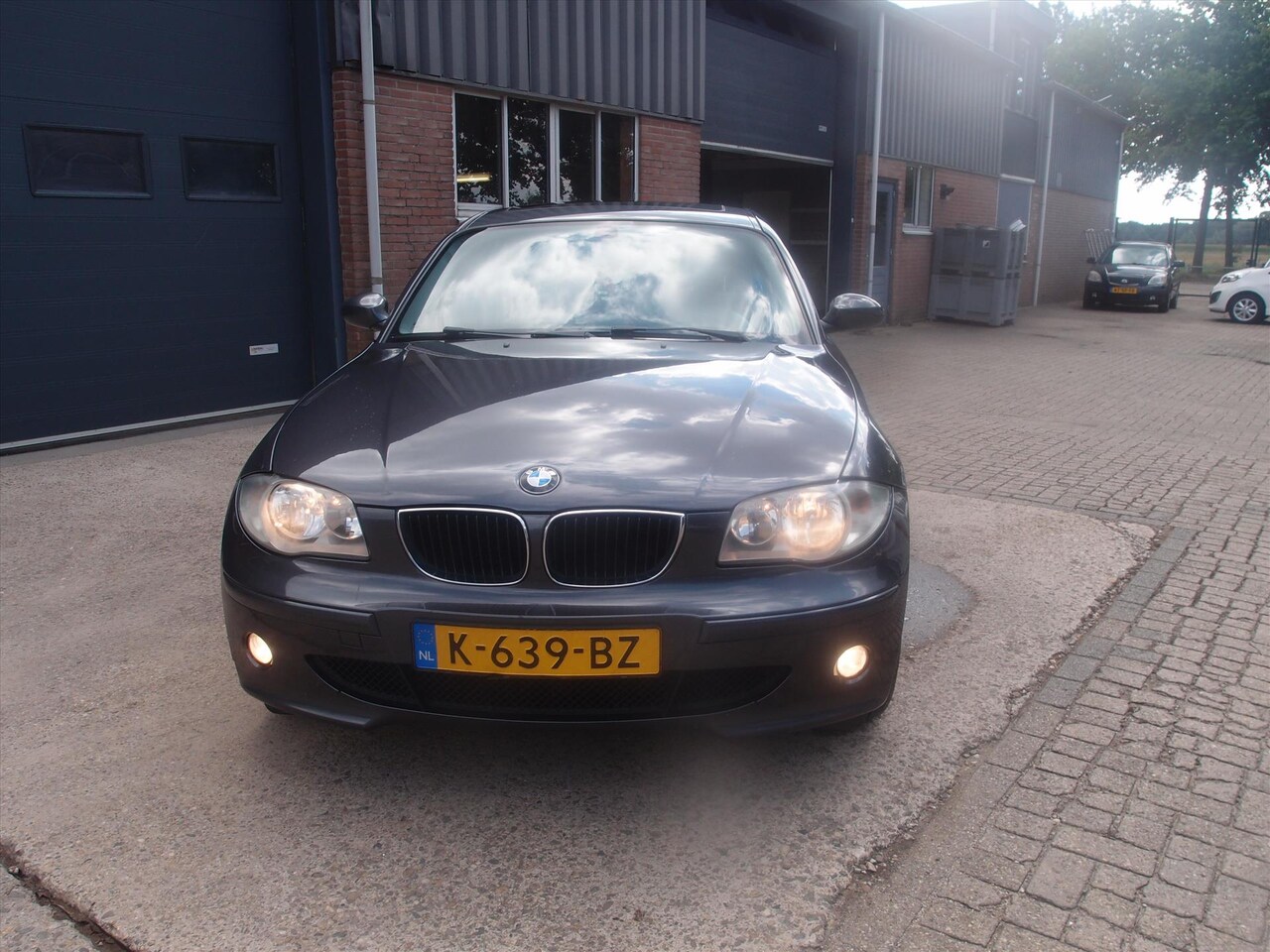 BMW 1-serie - (e87) 2.0 118I Executive " Nette inruiler " mee neem prijs - AutoWereld.nl