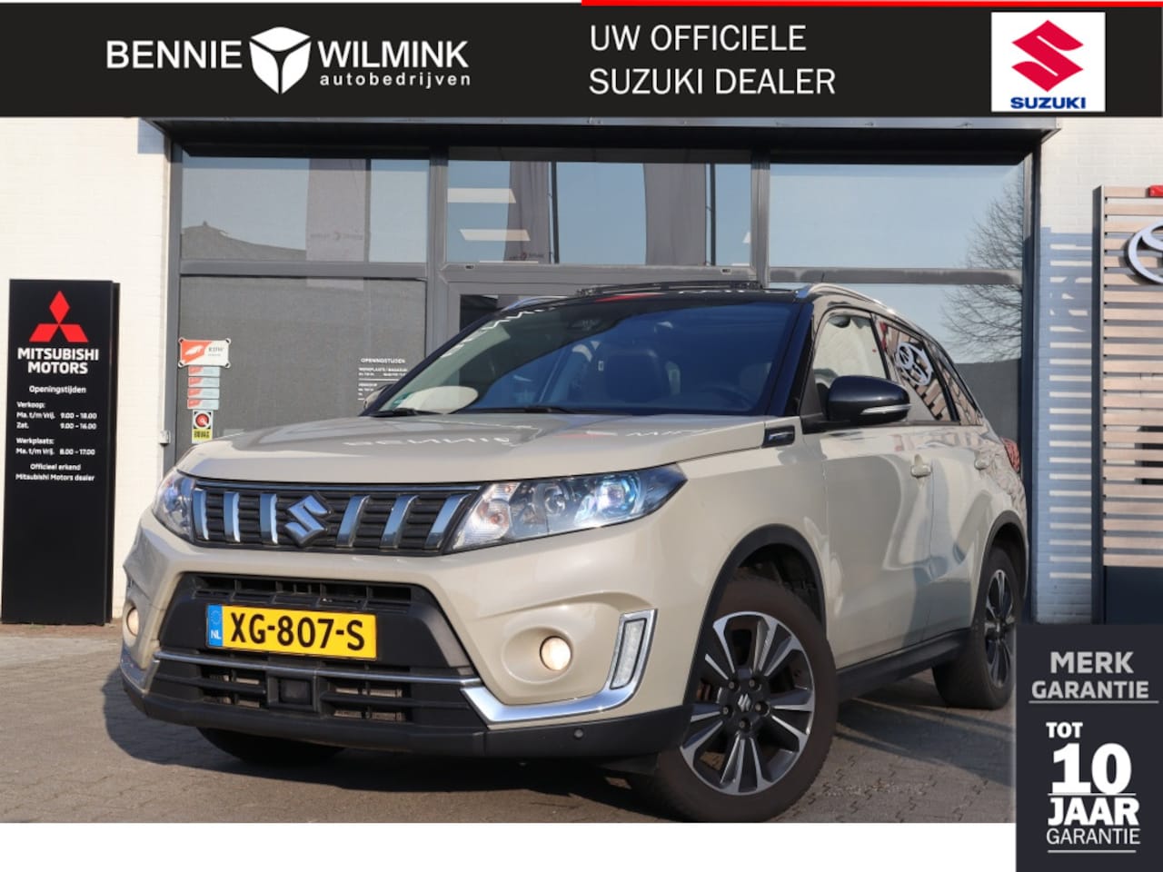 Suzuki Vitara - 1.0 BoosterJet Stijl Trekhaak | PanoDak | AdaptiveCruise - AutoWereld.nl