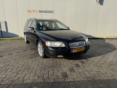 Volvo V70 - 2.4 D5 Edition