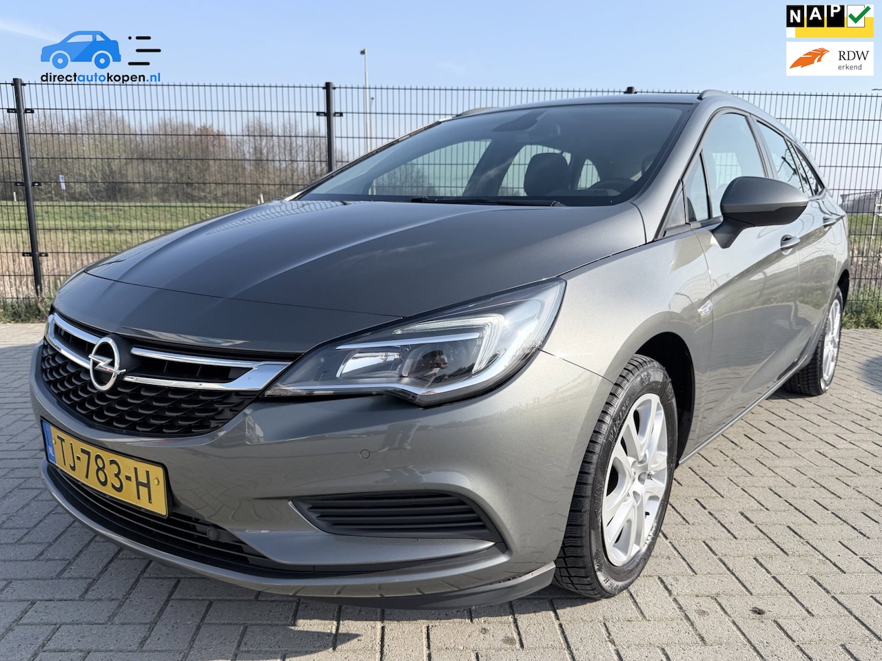Opel Astra Sports Tourer - 1.0 Online Edition | Parkeersensoren voor & achter | Cruise control | - AutoWereld.nl
