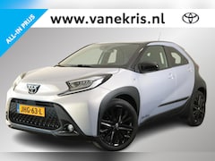 Toyota Aygo X - 1.0 VVT-i JBL, Parkeersensoren, Stoelverwarming, Half leder, Keyless entry, 18 inch velgen