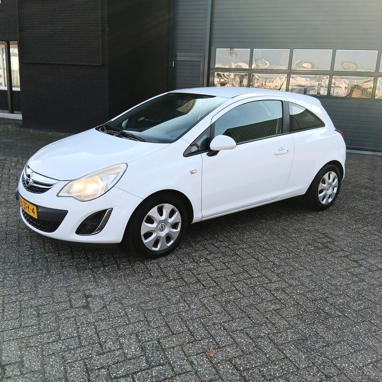 Opel Corsa - 1.2 EcoFlex  Anniversay Edition LPG 1.2 EcoFlex Anniversay Edition LPG - AutoWereld.nl