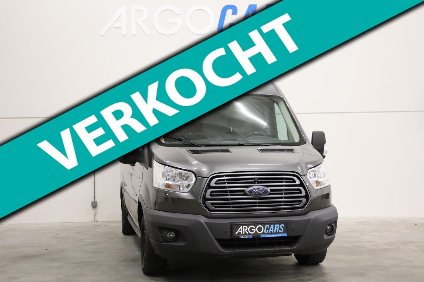 Ford Transit - 330 2.0 TDCI L2/H2 AIRCO CRUISE CONTROL TREKHAAK PDC GRIJS LEASE V/A € 122,- p.m. INRUIL M - AutoWereld.nl
