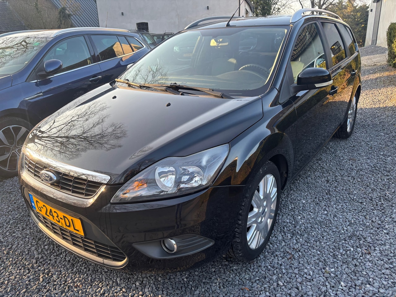 Ford Focus Wagon - 1.6 Ghia STATION KM 154007 MET NAP - AutoWereld.nl