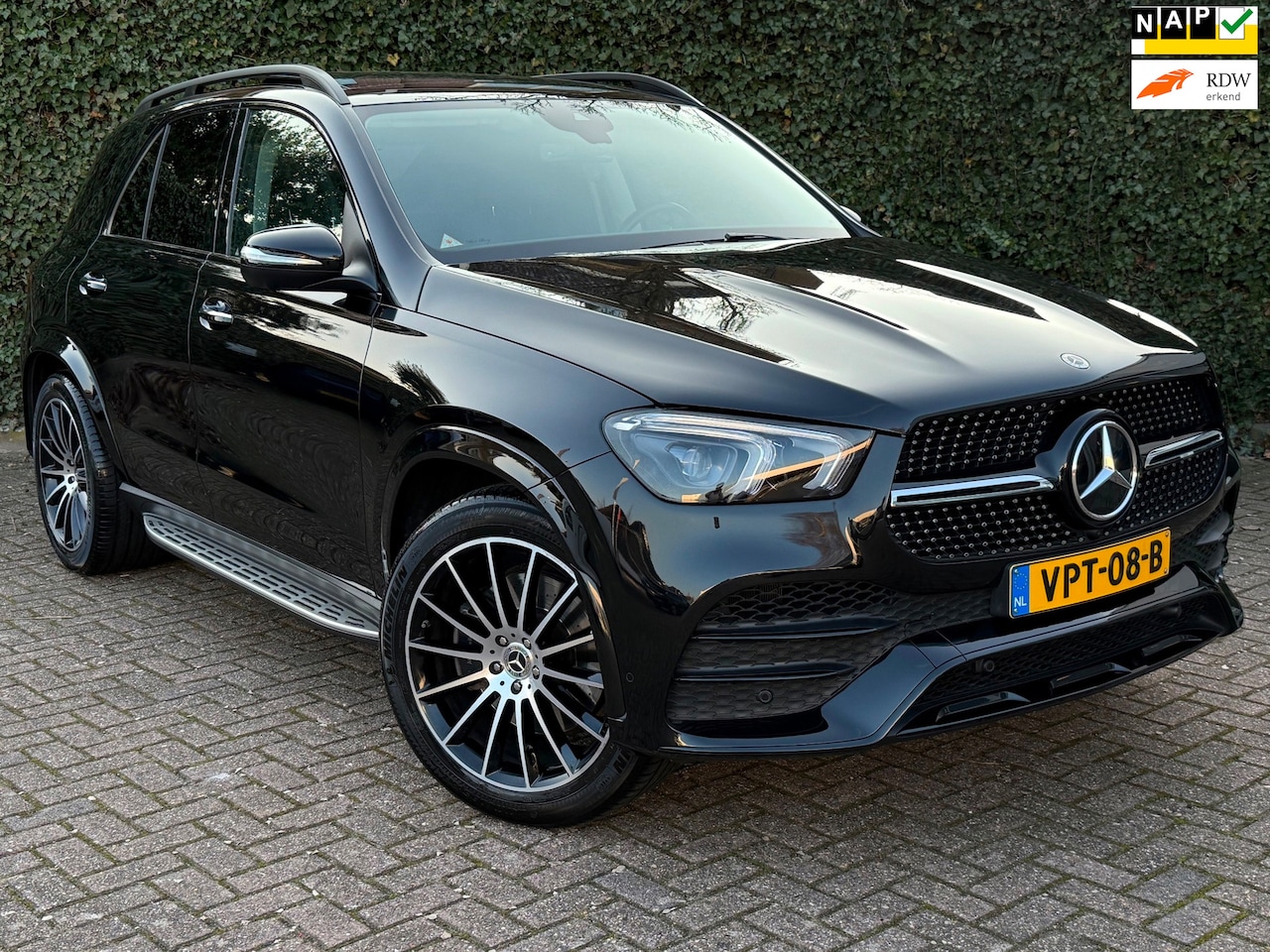 Mercedes-Benz GLE-Klasse - 400 D 4MATIC | NAP | Pano | Luchtvering | Trekhaak | Burmester - AutoWereld.nl