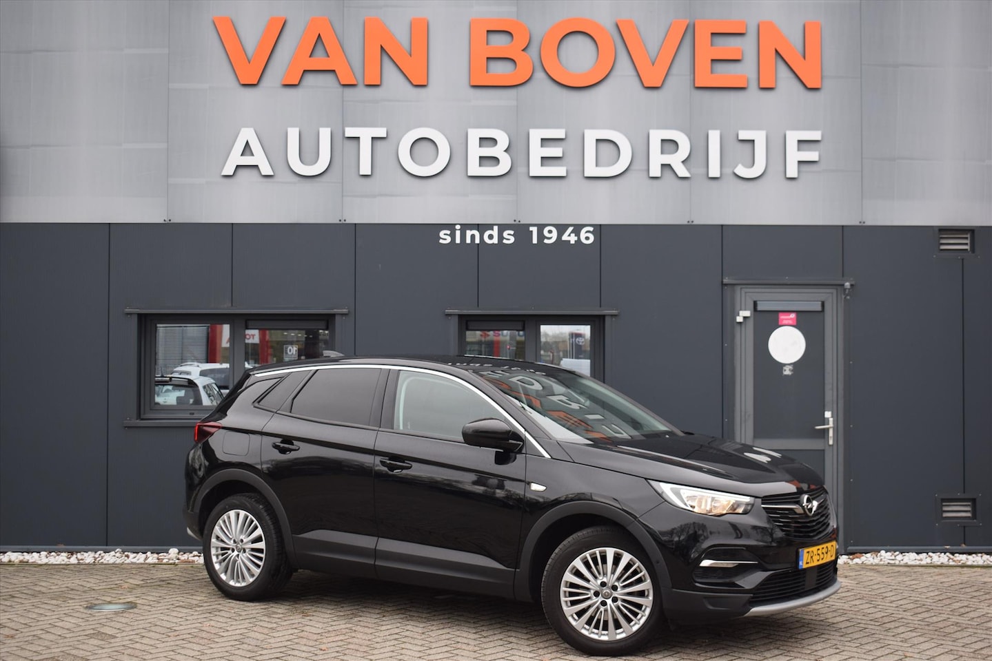 Opel Grandland X - 1.2 Turbo 130pk Aut Business Executive Stoelkoeling/Leder/Carplay - AutoWereld.nl