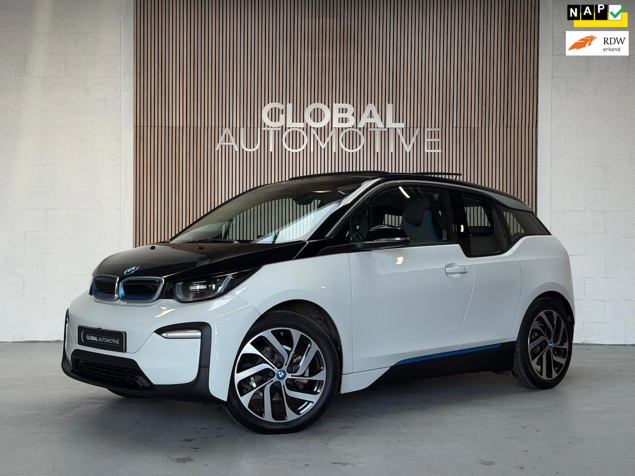 BMW i3 - 42KWH - 100% SOH - AutoWereld.nl