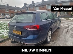 Volkswagen Passat Variant - 1.5 TSI R-Line Business + | 150 PK | Automaat | Apple Carplay / Android Auto | Parkeercame