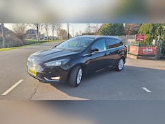 Ford Focus Wagon - 1.0 Titanium