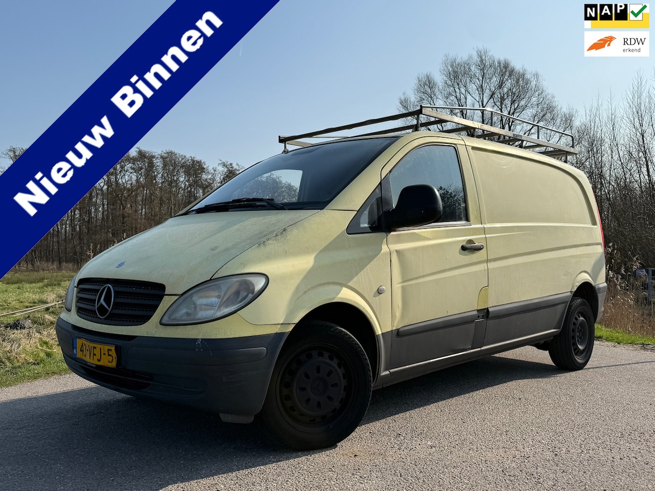 Mercedes-Benz Vito - 109 CDI 320 Amigo / Imperiaal / APK t/m 31-05-2026 / 3 Persoons / Trekhaak / - AutoWereld.nl
