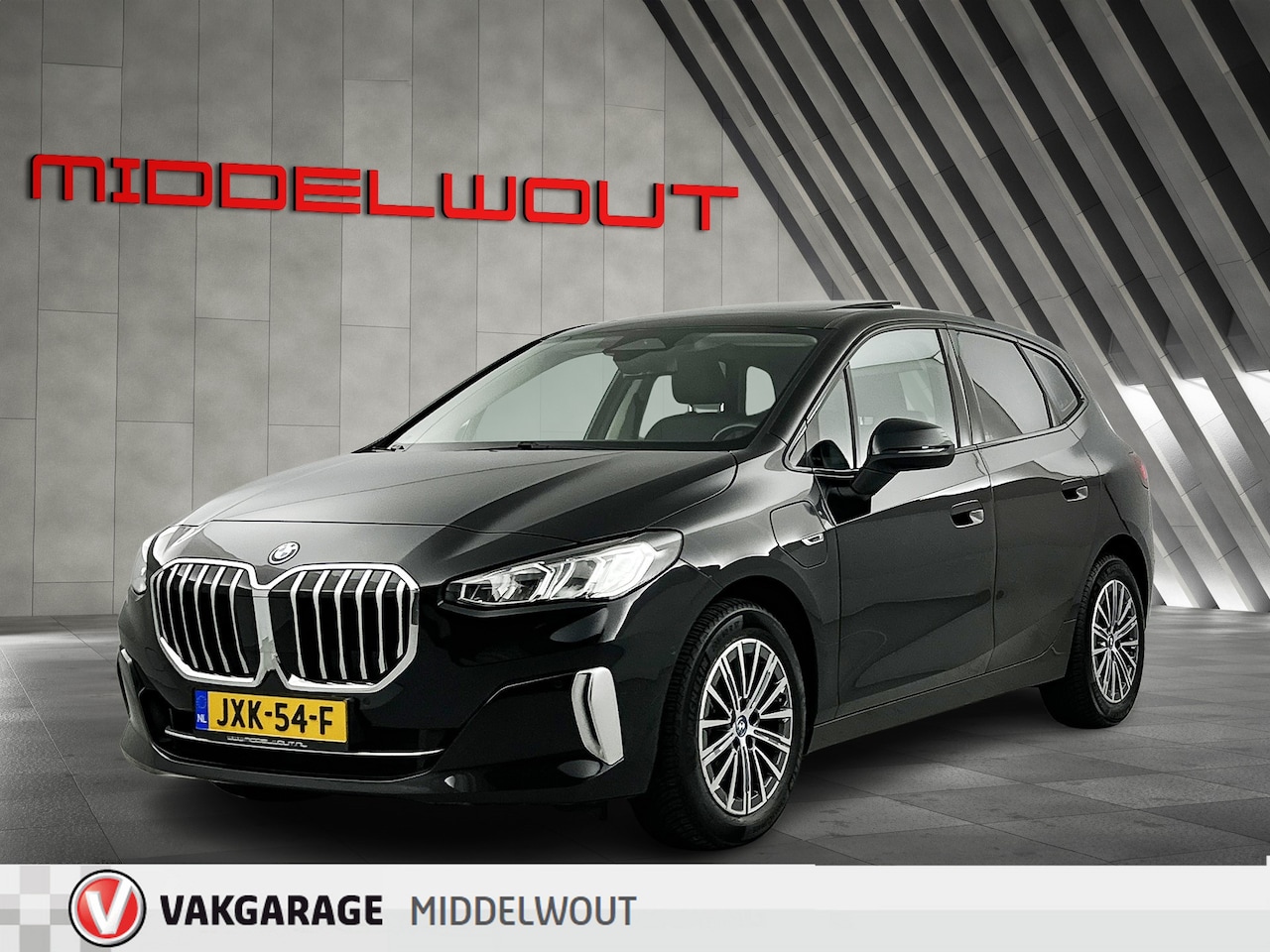 BMW 2-serie Active Tourer - 225e xDrive Luxury Line Pano-dak/Leder/Camera/LED - AutoWereld.nl