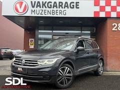 Volkswagen Tiguan - 1.4 TSI eHybrid Business+ // PANO SCHUIF-DAK // IQ-Light // ADAPTIVE CRUISE // AFN. TREKHA