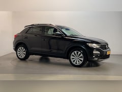 Volkswagen T-Roc - 1.0 TSI Style Parkeersensoren Climate Control DAB+ Adaptive Cruise