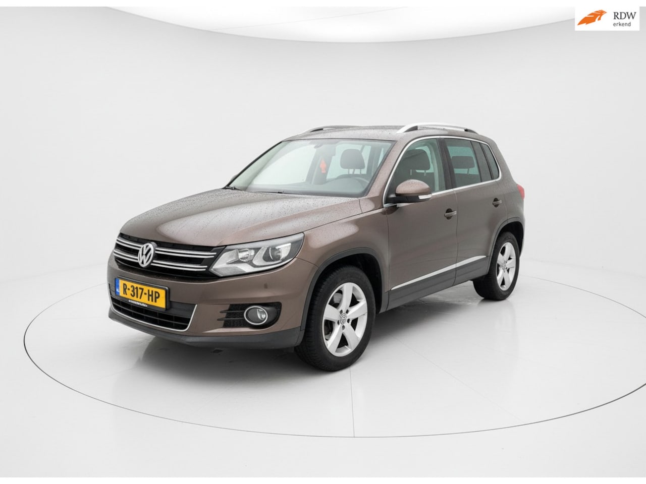 Volkswagen Tiguan - 1.4 TSI Track&Field 4Motion 160PK PDC - AutoWereld.nl