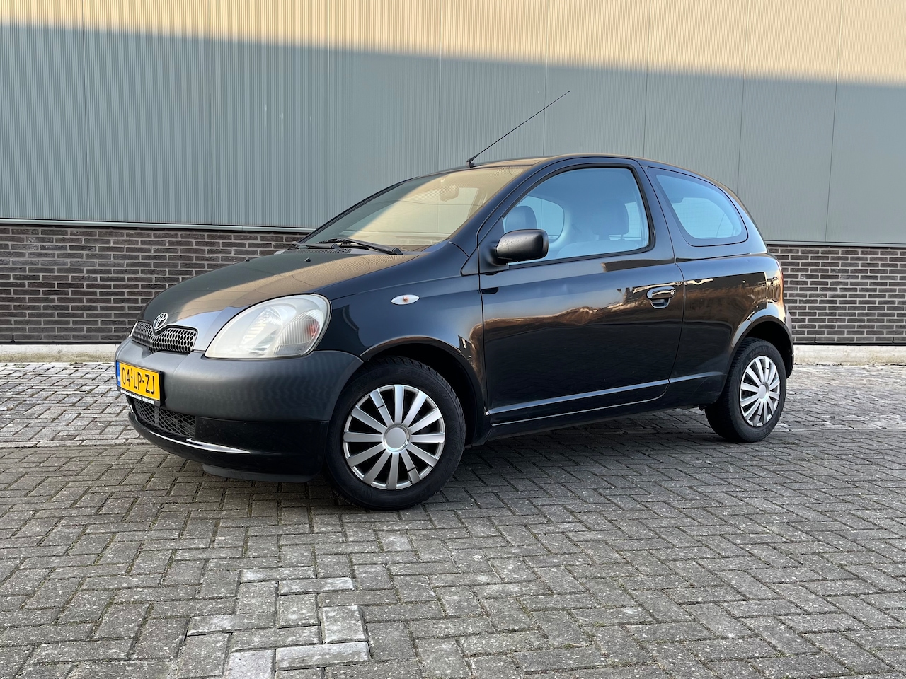 Toyota Yaris - 1.0 VVT-i - AutoWereld.nl