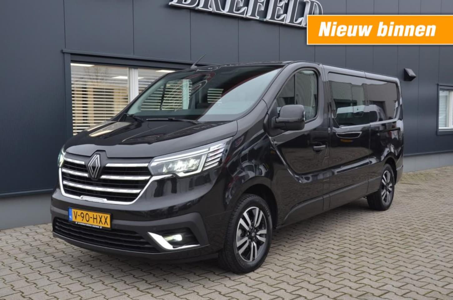 Renault Trafic - 2.0 dCi T29 L2H1 DC 2.0 DCI T29 L2H1DC  170pk - AutoWereld.nl