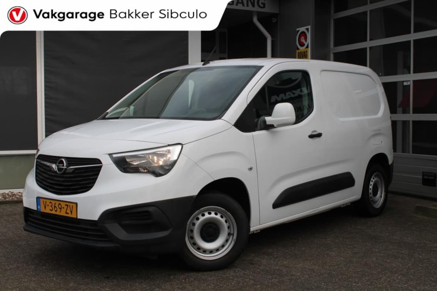 Opel Combo - 1.6D L1H1 EDITION AIRCO CRUISE NAVI - AutoWereld.nl