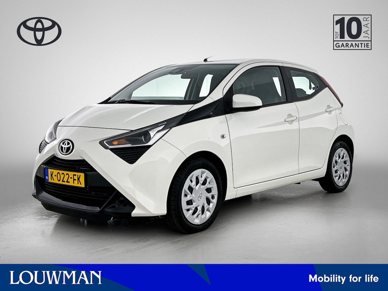 Toyota Aygo - 1.0 VVT-i x-play 1.0 VVT-i x-play - AutoWereld.nl